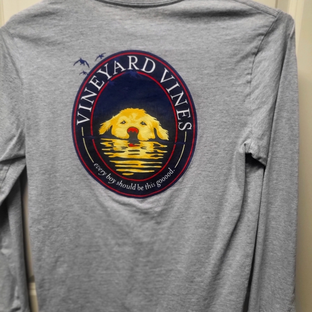 Vineyard Vines boys size Large long sleeve tshirt